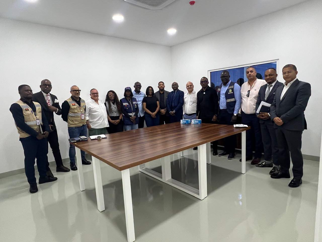 ARMED em parceria com o PROSEFA reforçam acompanhamento à produção farmacêutica Nacional.